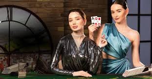 togel 71 Macau Pools live dealer table with Dragon Tiger game layout